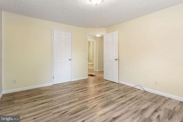 311 E LANCASTER ST, Red Lion, PA 17356