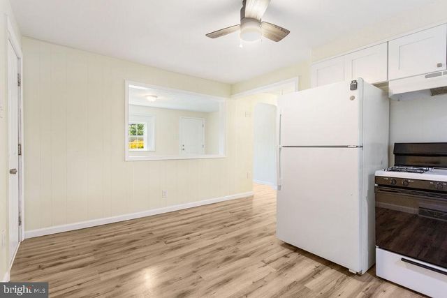 311 E LANCASTER ST, Red Lion, PA 17356