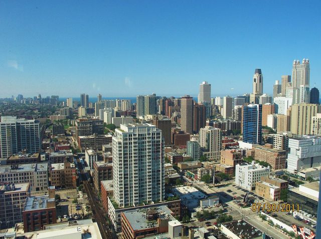 303 W OHIO Street 3501, Chicago, IL 60610