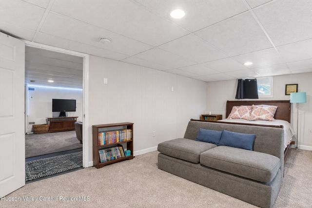 15 Closs Drive, Rhinebeck, NY 12572