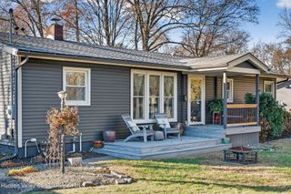 15 Closs Drive, Rhinebeck, NY 12572