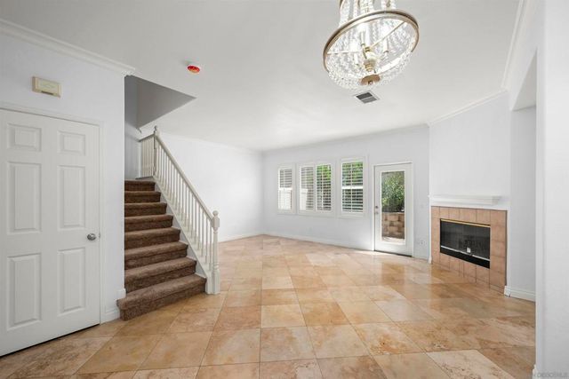 6369 Avenida De Las Vistas 4, San Diego, CA 92154