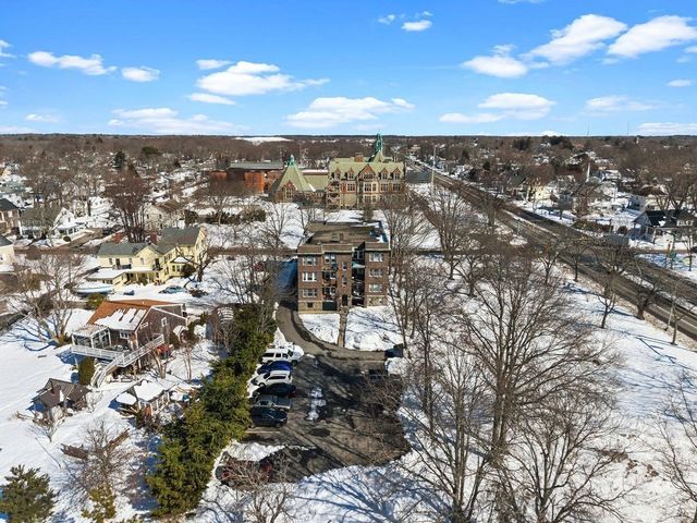 138 Main St 13, Fairhaven, MA 02719