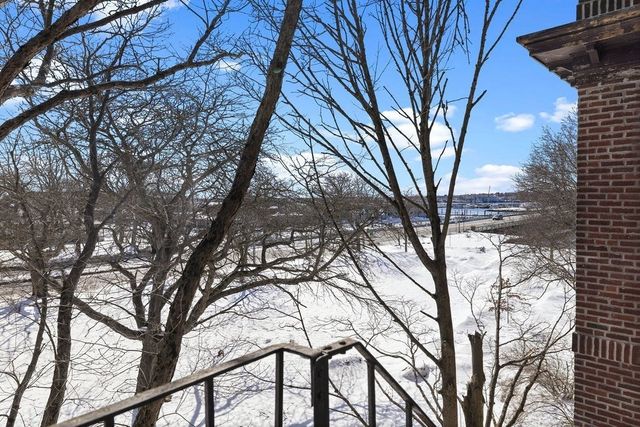 138 Main St 13, Fairhaven, MA 02719