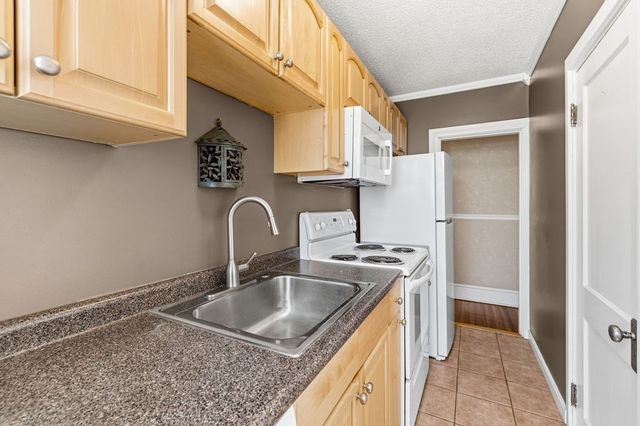 138 Main St 13, Fairhaven, MA 02719