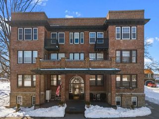 138 Main St 13, Fairhaven, MA 02719