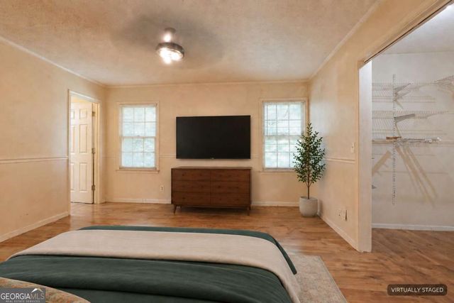 505 Tara Court, Woodstock, GA 30188