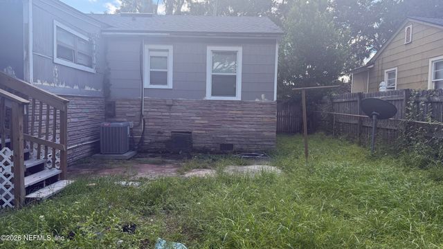 285 E 46TH Street, Jacksonville, FL 32208