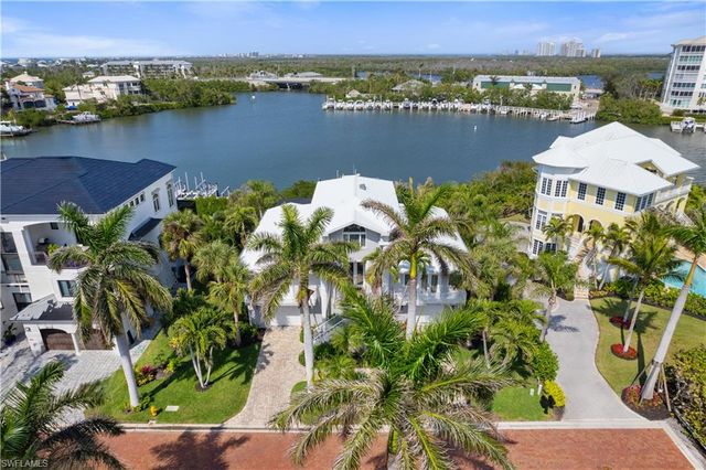 197 San Mateo DR, Bonita Springs, FL 34134