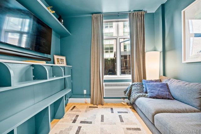 226 50th Avenue 3D, Long Island City, NY 11101