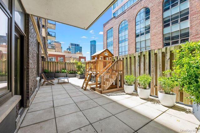 226 50th Avenue 3D, Long Island City, NY 11101