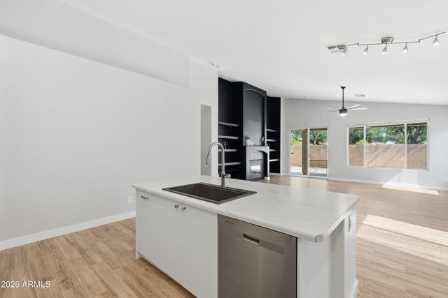 20988 E VIA DEL RANCHO Road, Queen Creek, AZ 85142