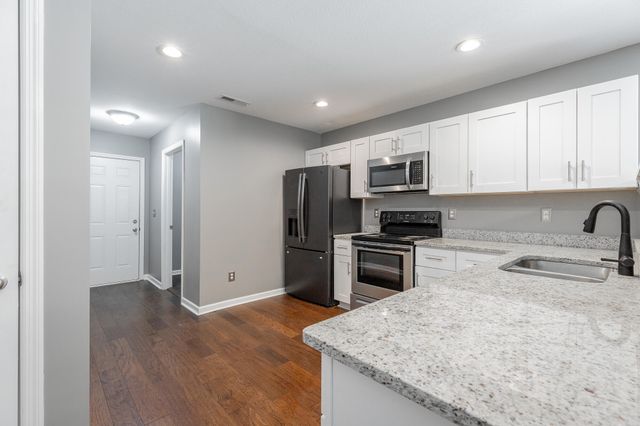 6008 Fisk Avenue, Chattanooga, TN 37421