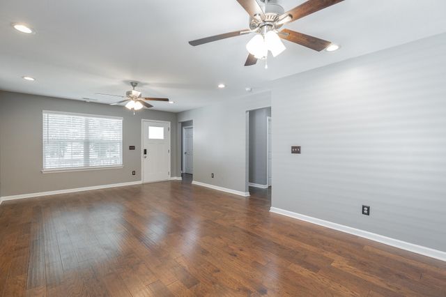 6008 Fisk Avenue, Chattanooga, TN 37421