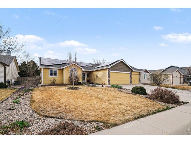 8781 Flaming Arrow Ave, Wellington, CO 80549