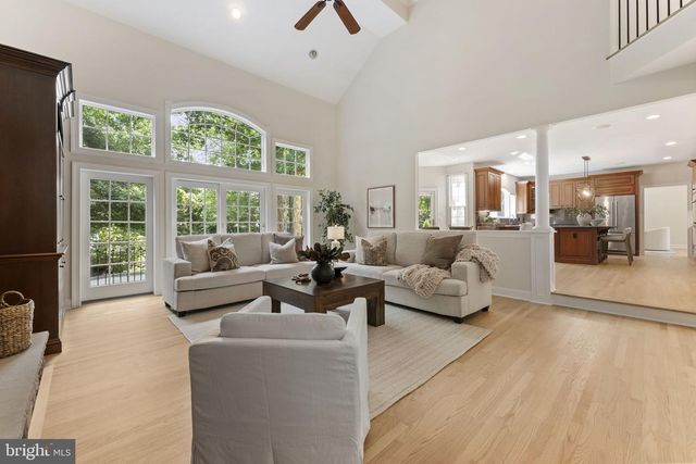 35 STANWYCK RD, Mount Laurel, NJ 08054