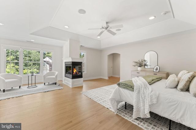35 STANWYCK RD, Mount Laurel, NJ 08054