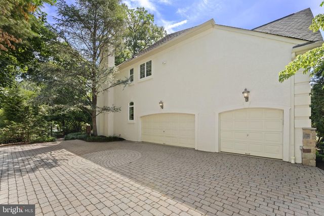 35 STANWYCK RD, Mount Laurel, NJ 08054