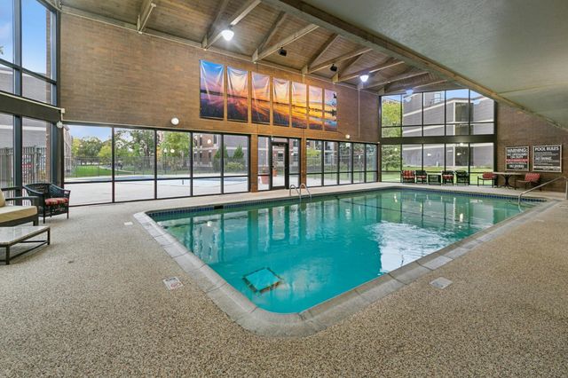 7200 York Avenue S 503, Edina, MN 55435