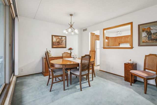 7200 York Avenue S 503, Edina, MN 55435