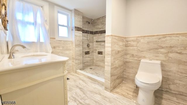 234 Holmes Street, Belleville Twp., NJ 07109