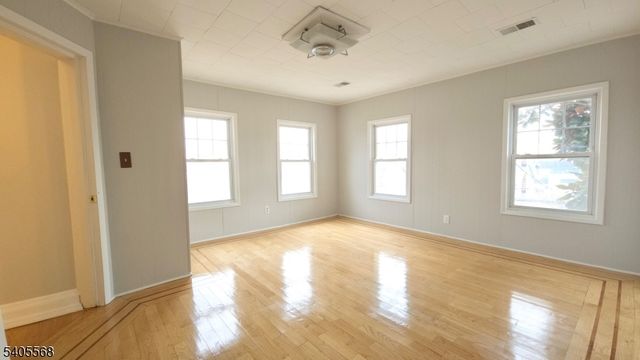 234 Holmes Street, Belleville Twp., NJ 07109