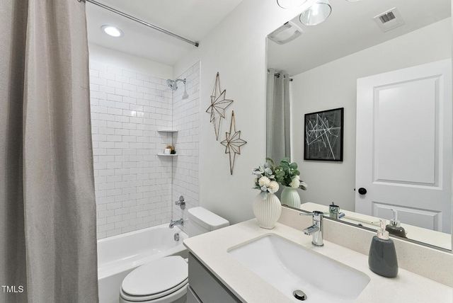 4811 Gossamer Lane 106, Raleigh, NC 27616