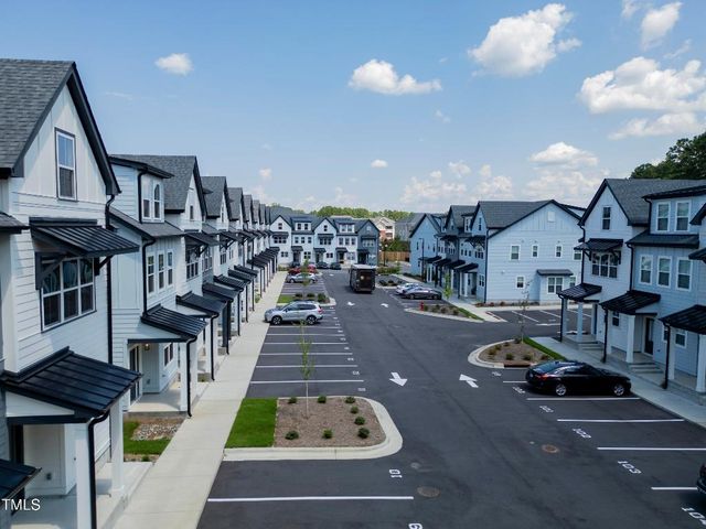 4811 Gossamer Lane 106, Raleigh, NC 27616