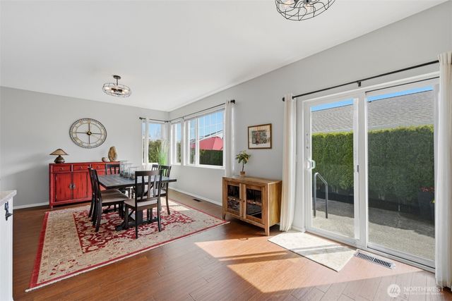 7420 143rd Avenue Ct E, Sumner, WA 98390