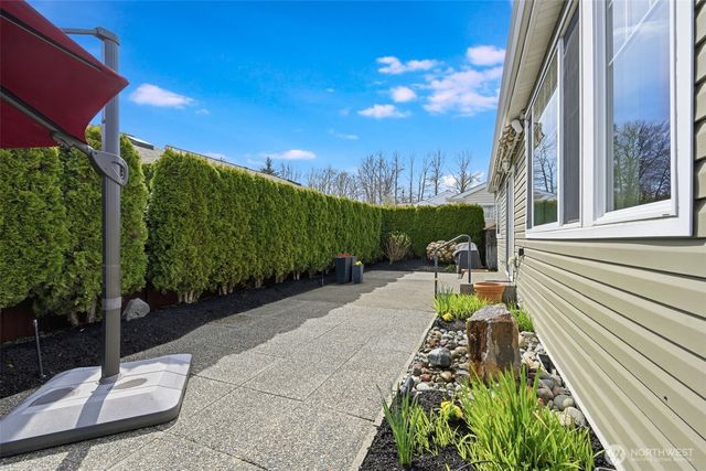 7420 143rd Avenue Ct E, Sumner, WA 98390