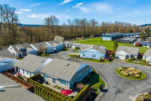 7420 143rd Avenue Ct E, Sumner, WA 98390