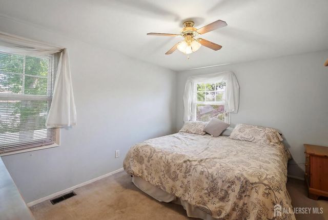 13 Abbott Road, Franklin, NJ 08873