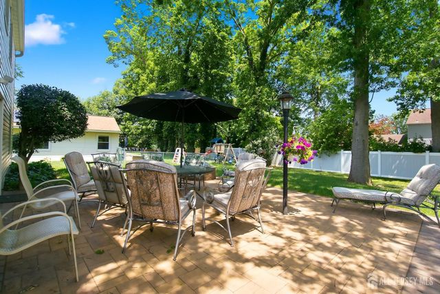 13 Abbott Road, Franklin, NJ 08873