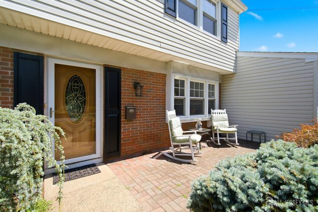 13 Abbott Road, Franklin, NJ 08873