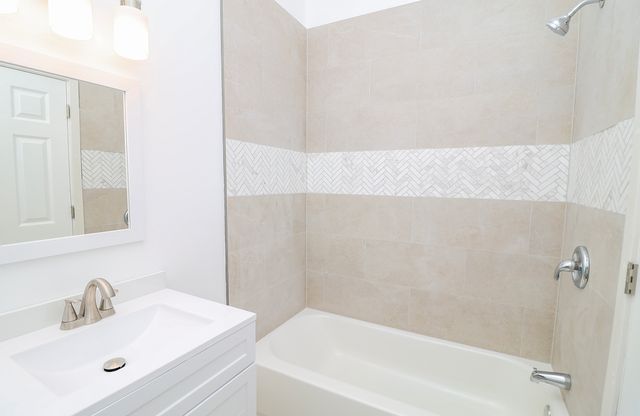 1505 S Spaulding Avenue, Chicago, IL 60623