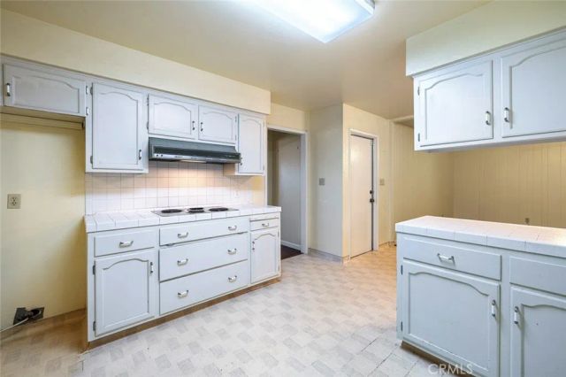 6647 N Anna Street, Fresno, CA 93710