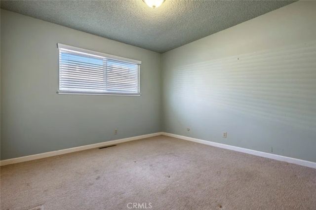 6647 N Anna Street, Fresno, CA 93710