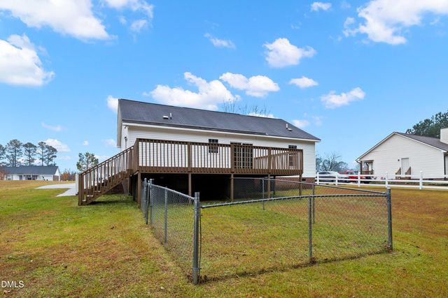 203 Clearwater Drive, Smithfield, NC 27577