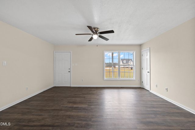 203 Clearwater Drive, Smithfield, NC 27577