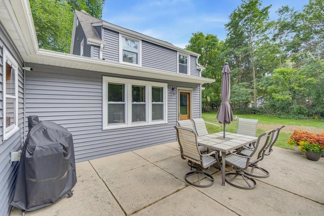N9147 Stone School ROAD, East Troy, WI 53120