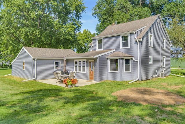 N9147 Stone School ROAD, East Troy, WI 53120