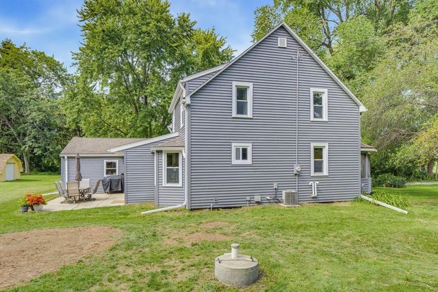 N9147 Stone School ROAD, East Troy, WI 53120