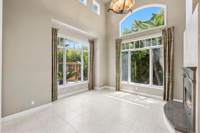 970 DOVE RUN RD, Encinitas, CA 92024