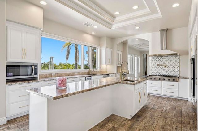 970 DOVE RUN RD, Encinitas, CA 92024