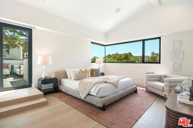 10639 Cushdon Avenue, Los Angeles, CA 90064