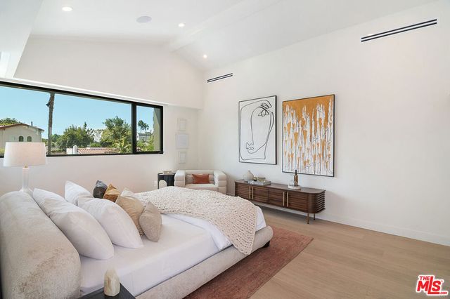 10639 Cushdon Avenue, Los Angeles, CA 90064
