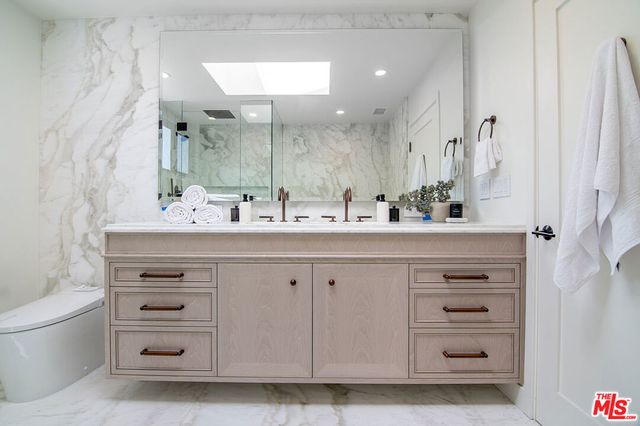 10639 Cushdon Avenue, Los Angeles, CA 90064