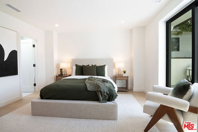 10639 Cushdon Avenue, Los Angeles, CA 90064