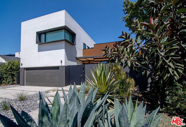 10639 Cushdon Avenue, Los Angeles, CA 90064