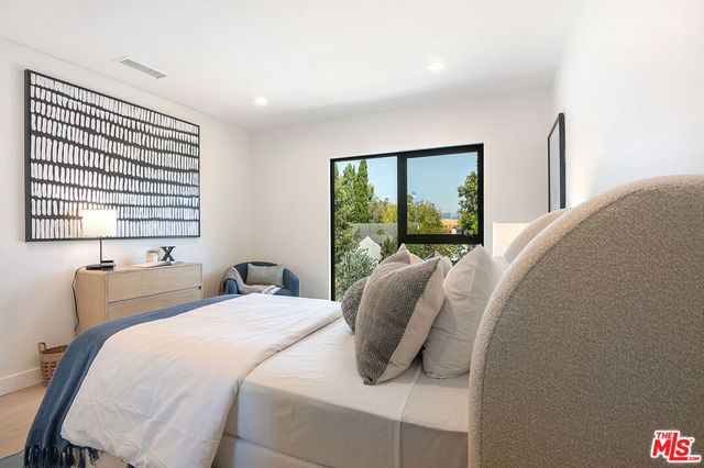10639 Cushdon Avenue, Los Angeles, CA 90064